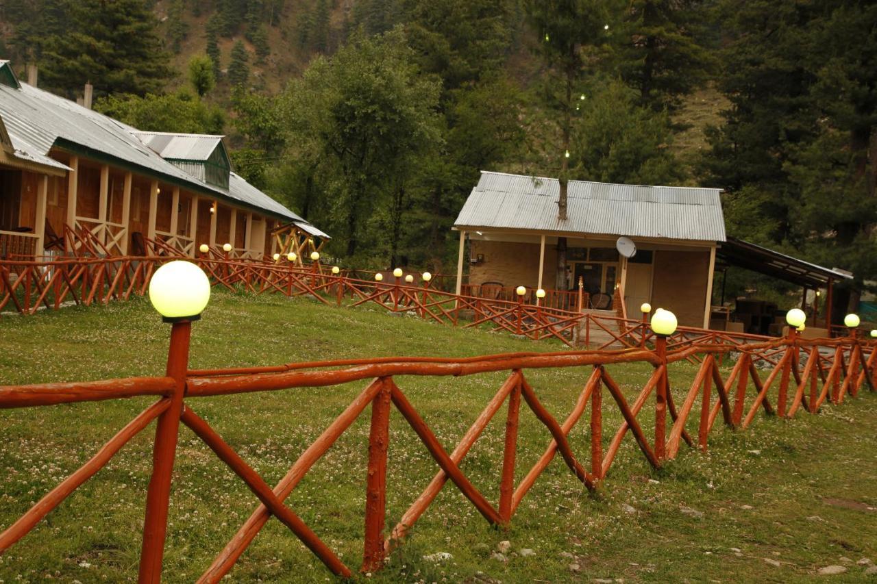 Wind Chime Baga Sarahan Rāmpur Extérieur photo